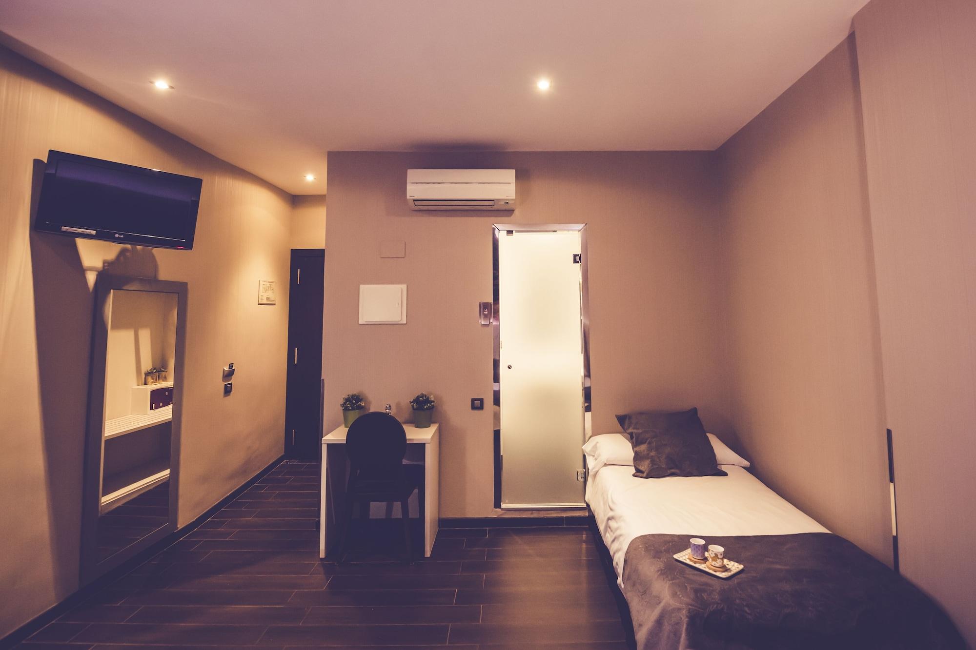 Hostal Prado Madrid Exterior photo